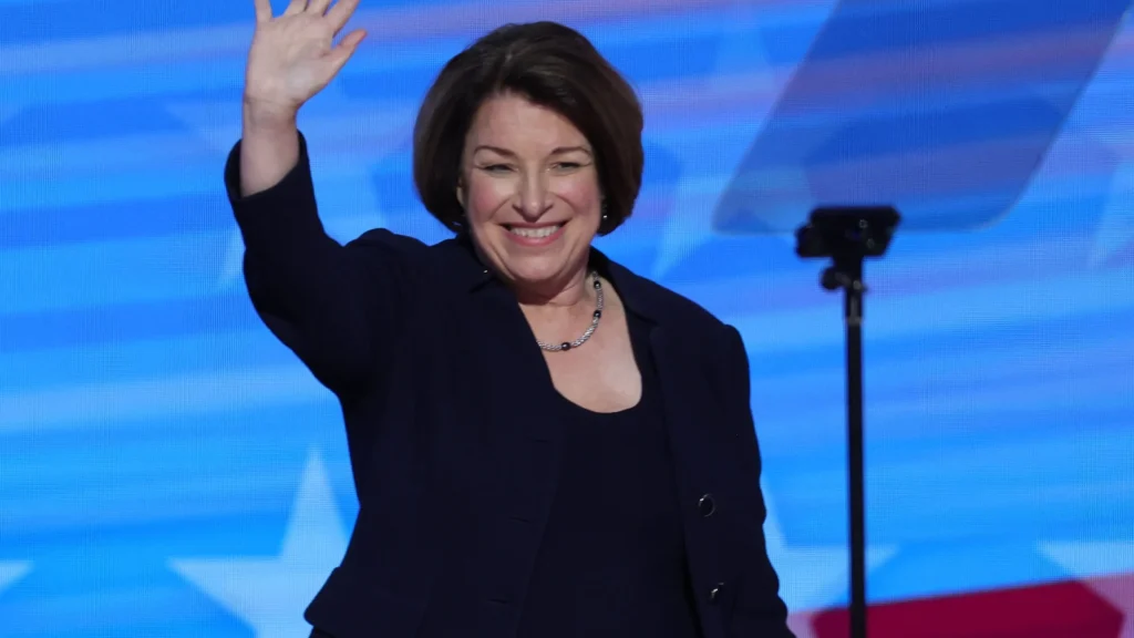 Klobuchar Wraps Tour in Northern Minnesota